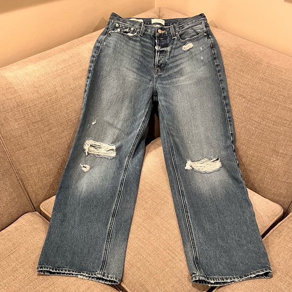 Universal Thread Mid-Rise 90’s Baggy Jeans - Picture 4 of 8